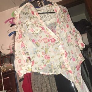 Floral see- through crop blouse